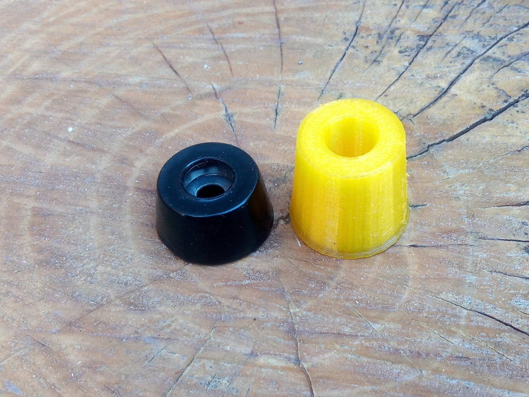 Extended Rubber Feet Riser for Creasee 3D Printers - Soft Rubber - Great Grip - Allow the use of standard, inexpensive, high quality Ender 3 power supply - EveryThang3D